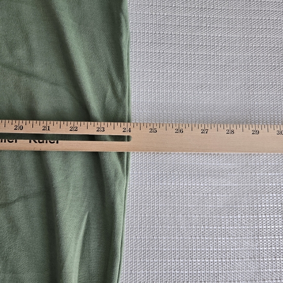 Only Necessities 7-0067-4 Women's 1X Sleeveless Green Tank Top 2 Button - Picture 10 of 10